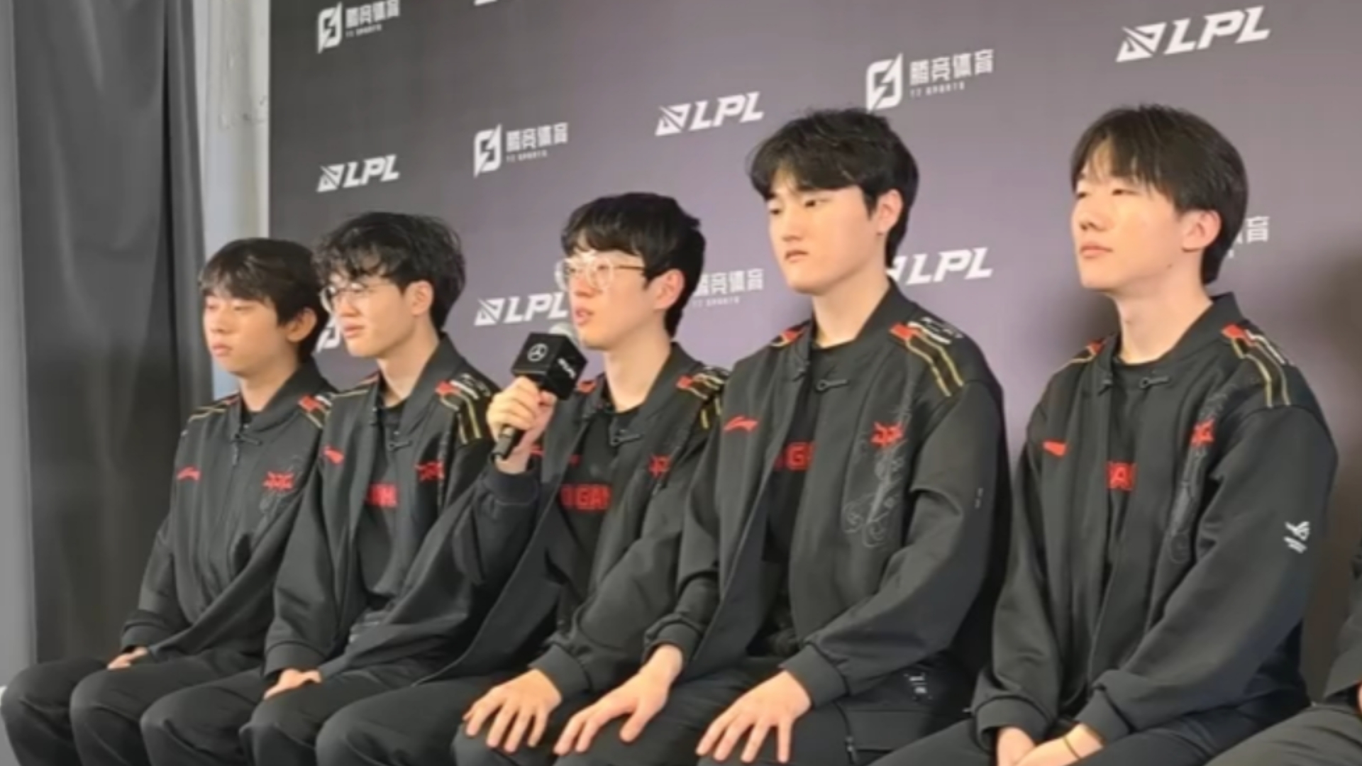 九游体育网站 - Scout在湖人比赛中爆冷，赛事规则更新引发热议！